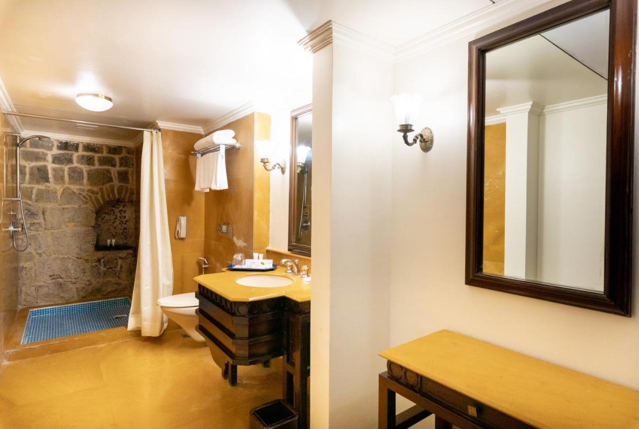 Fort Jadhavgadh -A Gadh Heritage Hotel Sasvad Exteriér fotografie