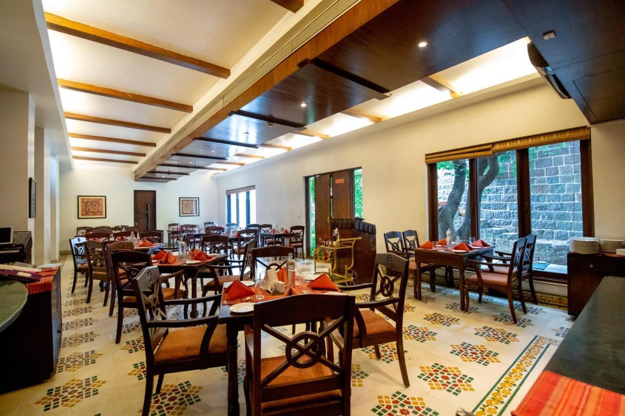Fort Jadhavgadh -A Gadh Heritage Hotel Sasvad Exteriér fotografie