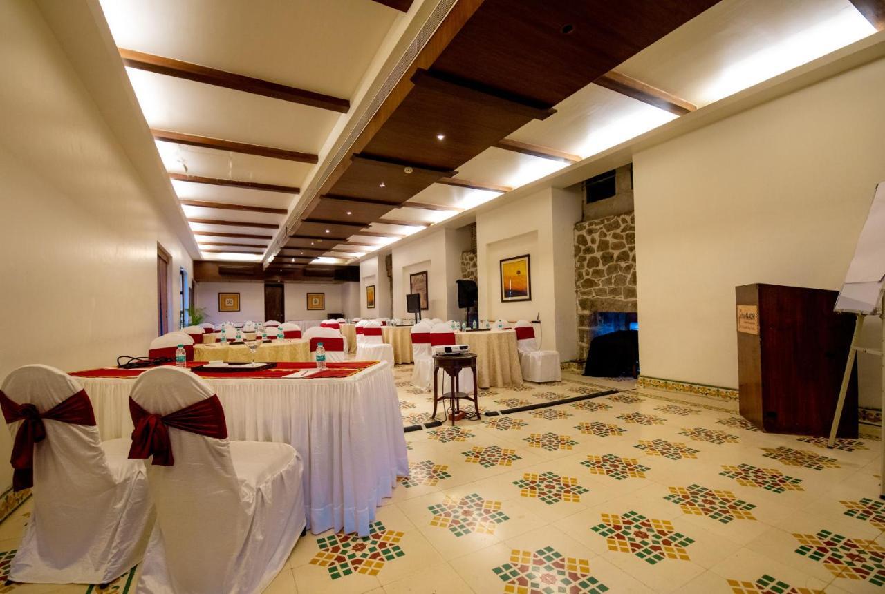 Fort Jadhavgadh -A Gadh Heritage Hotel Sasvad Exteriér fotografie
