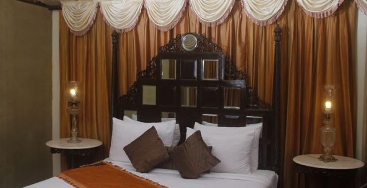 Fort Jadhavgadh -A Gadh Heritage Hotel Sasvad Exteriér fotografie